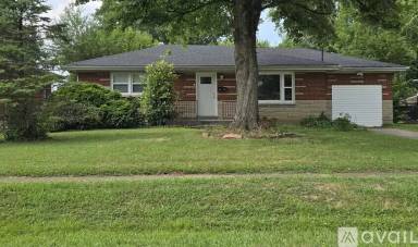 Main picture of 2219 Thurman Dr