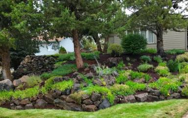 Main picture of 2224 NE Wells Acres Rd