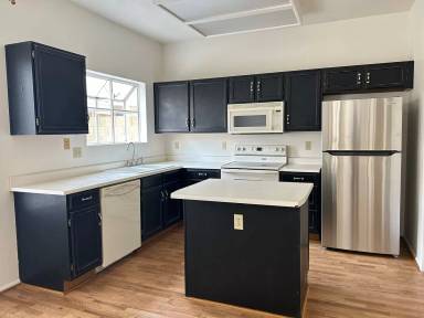 Main picture of 1220 E Liberty Shores Dr