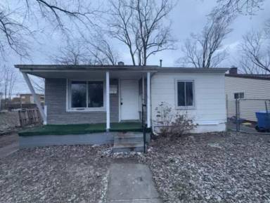 Main picture of 26039 Lehigh St