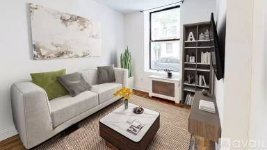 Main picture of 212-18 E 89th St