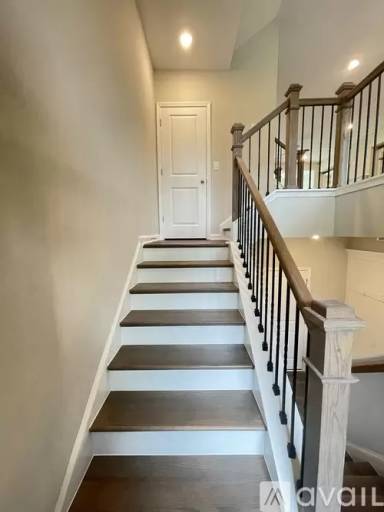 Main picture of 741 Brecklin Ln