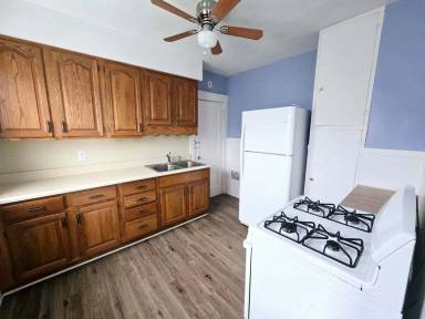 Main picture of 3003 Chestnut St