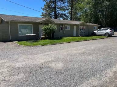 Main picture of 6067 Portal Way