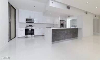 Main picture of Turnberry Towers Condo