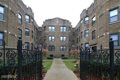 Main picture of 629-39 W Cornelia Ave