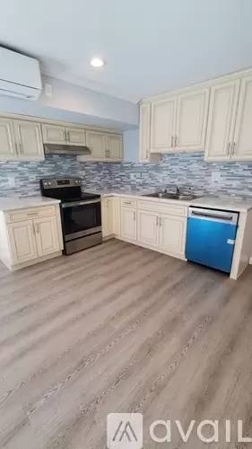 Main picture of 21213 De la Guerra St