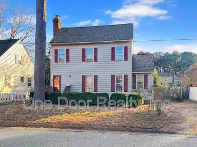 Main picture of 108 Adams St
