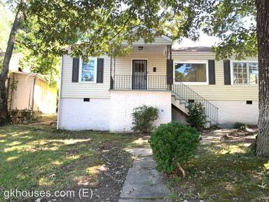 Main picture of 8337 7th Ave S