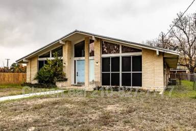 Main picture of 317 Gaiety Ln