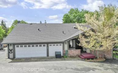 Main picture of 30 Meleean Ln