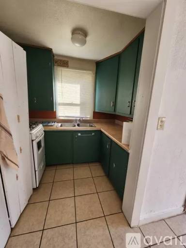 Main picture of 1013 Rose Ave