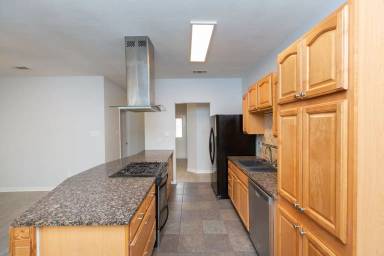 Main picture of 1102 Ivybridge Dr