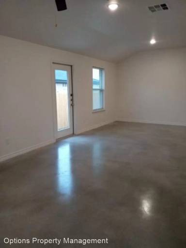 Main picture of 129 Wind Ridge Dr