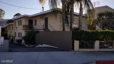 Main picture of 3104 Montrose Ave