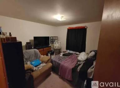Main picture of 2137 S Taylor Dr