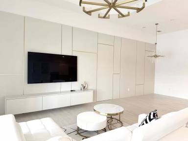 Main picture of 10799 Royal Cypress Way