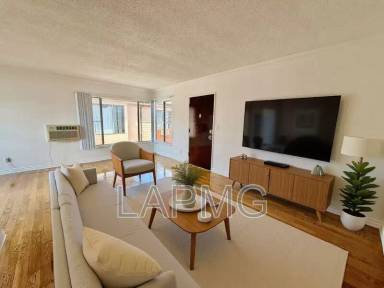 Main picture of 5612 Harold Way