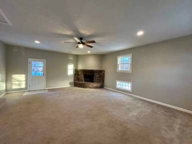 Main picture of 4525 Melbourne Rd