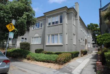 Main picture of 412 Euclid Ave