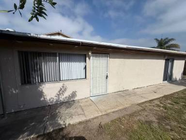 Main picture of 1561 Olive Ave