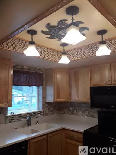 Main picture of 70 Dion Ct