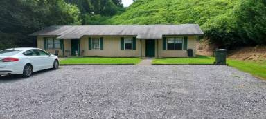 Main picture of 209 Hazel Dr