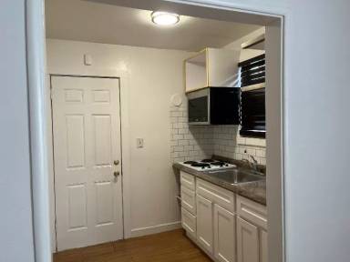 Main picture of 4525 San Carlos Ave