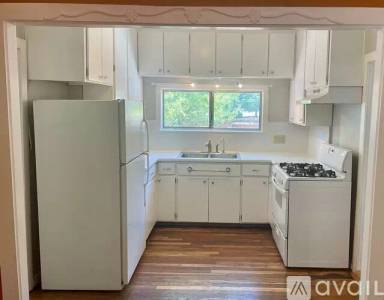 Main picture of 10202 E Lucille Dr