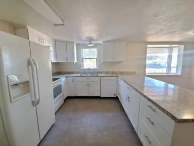 Main picture of 503 E Idaho Ave