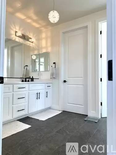 Main picture of 15 Stride Ct