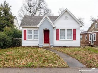 Main picture of 526 N Storer Ave
