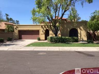 Main picture of 10450 N 87th Pl