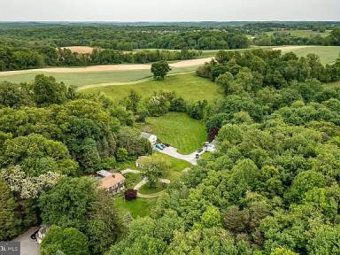 Main picture of 1564 Embreeville Rd
