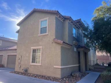 Main picture of 9837 Overlook Ridge Ave