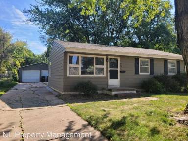 Main picture of 3605 S 78th St