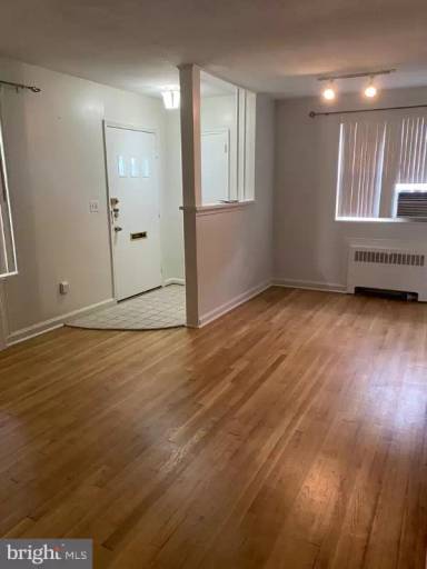 Main picture of 3414 Rutgers St