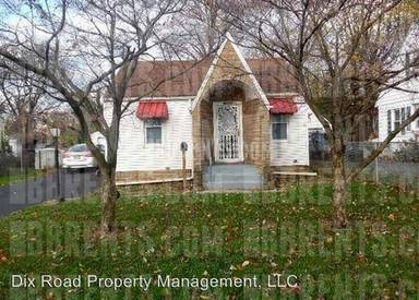 Main picture of 2124 Lamberton St