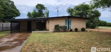 Main picture of 1106 Crestwood Dr