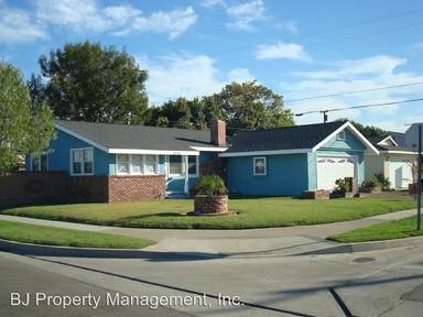 Main picture of 5765 Panama Dr