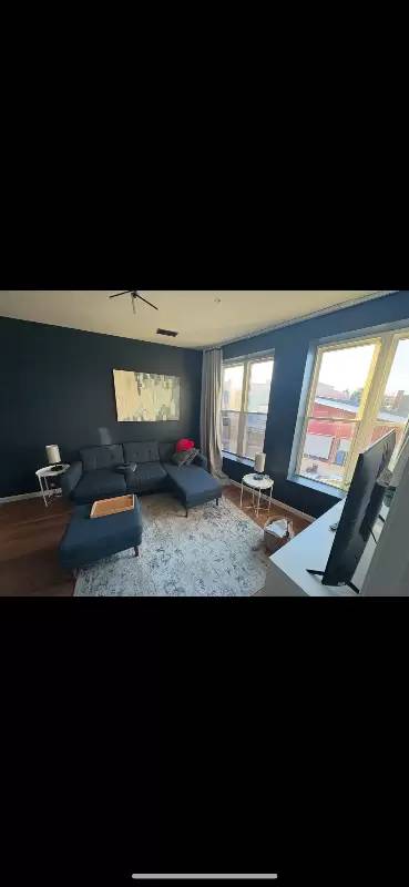 Main picture of 202 W Main St