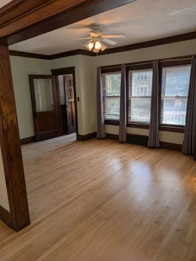 Main picture of 2411 N Cramer St