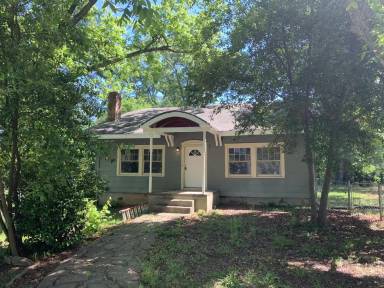 Main picture of 351 Milledge Ave