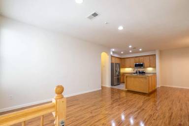 Main picture of 4120 Clarinbridge Cir