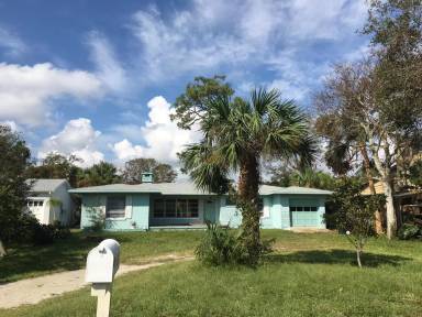 Main picture of 1503 N Peninsula Dr