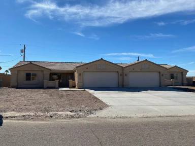 Main picture of 2380 Palisades Dr