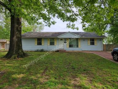 Main picture of 659 Kenway St