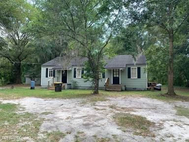 Main picture of 8870 Bellrose Ave
