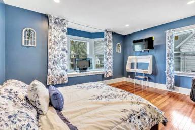 Main picture of 204 Wakelee Ave