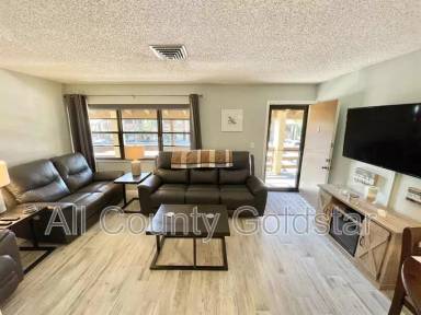Main picture of 25 Quails Run Blvd